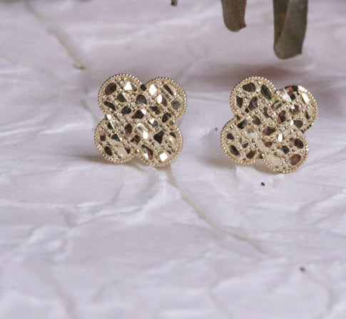 Clover Nugget Earrings